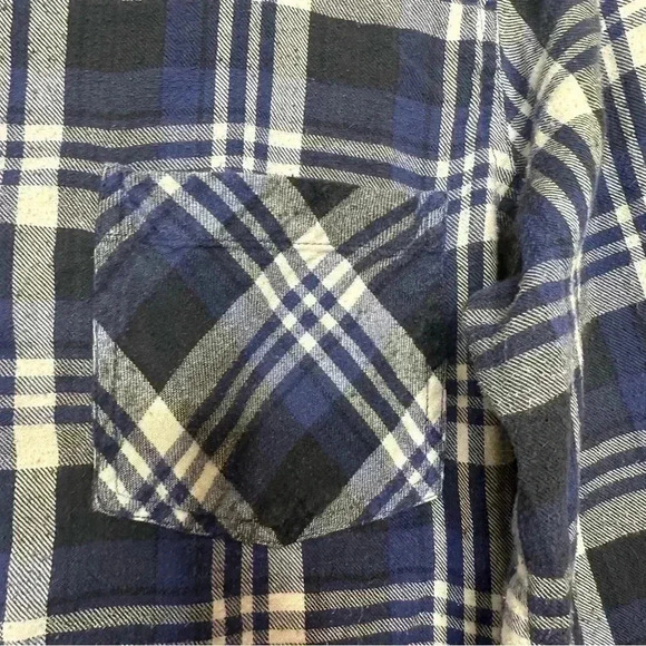 Wind River Button Up Plaid Shirt Front Pockets Blue / White / Black Size XL - Picture 6 of 16